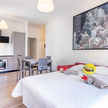 Apartamento Alessia'S Flat- Milano M3 Corvetto Exterior foto